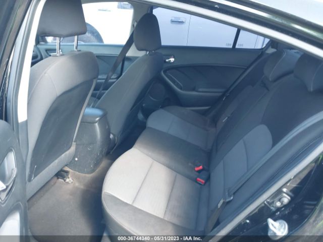 KNAFX4A67G5532601 KIA FORTE LX