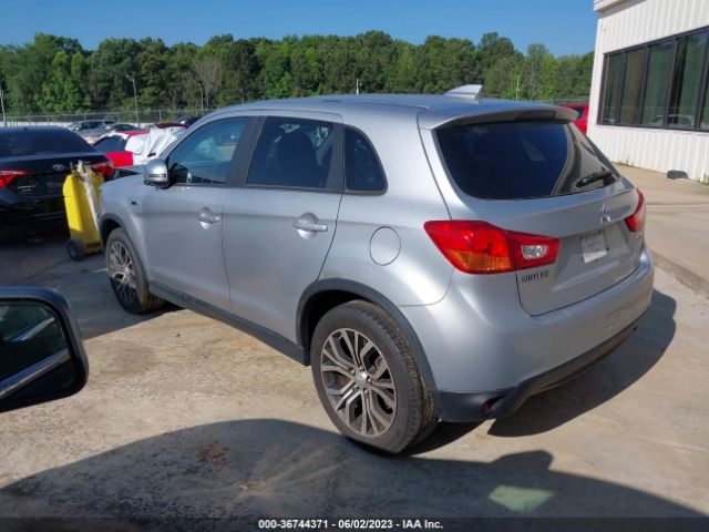 JA4AP3AU4HZ002452 Mitsubishi Outlander Sport 2.0 Es