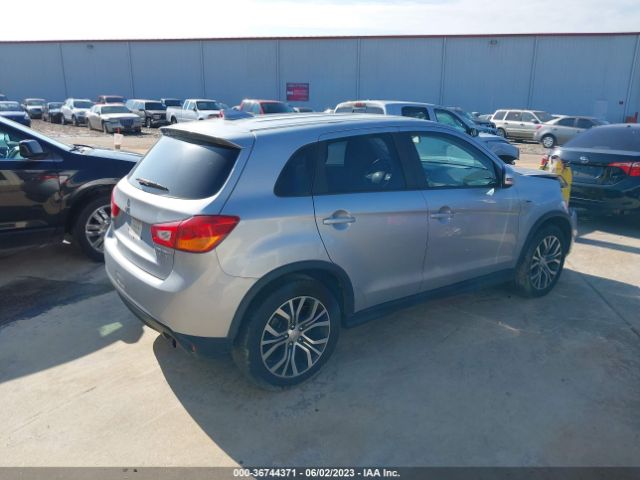 JA4AP3AU4HZ002452 Mitsubishi Outlander Sport 2.0 Es