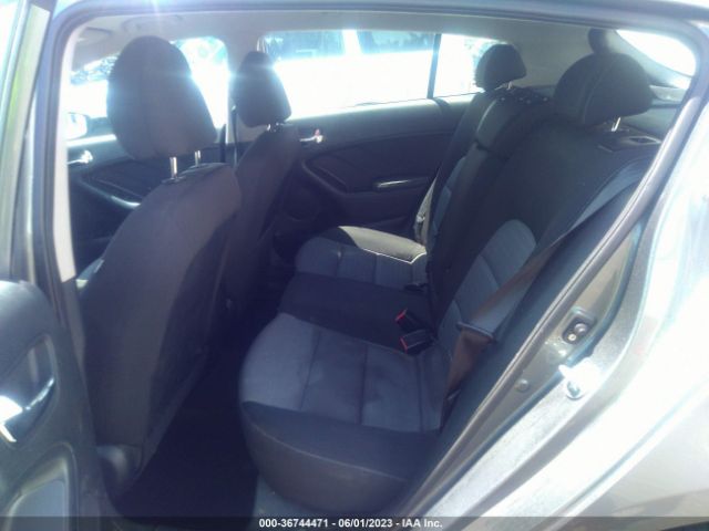 KNAFK5A85G5655836 KIA FORTE LX