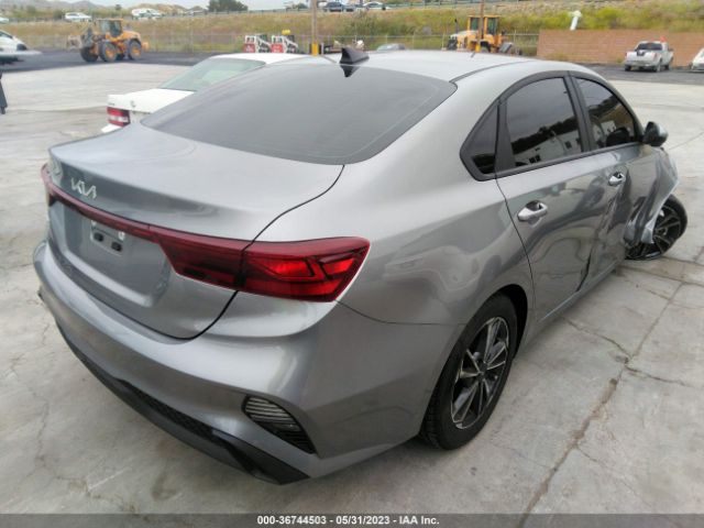 3KPF24AD2PE617365 KIA Forte Lxs