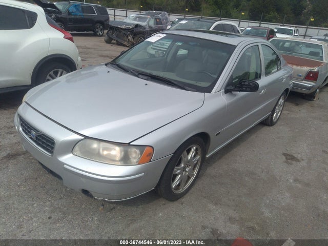 2005 VOLVO S60 VIN: YV1RS592252467252