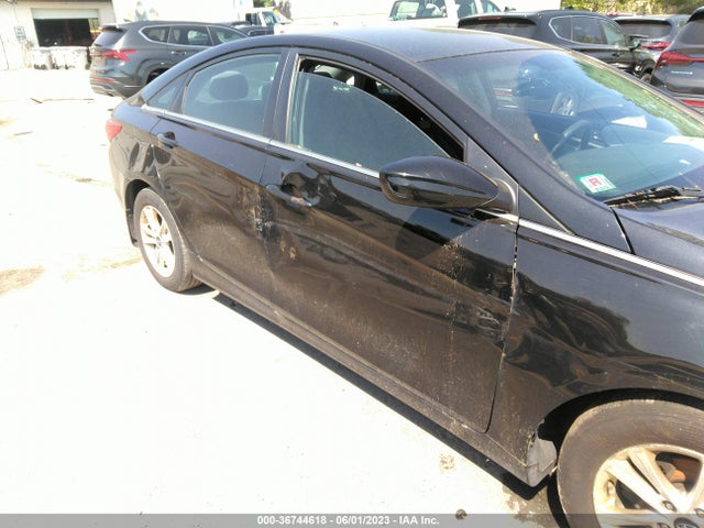 2013 HYUNDAI SONATA GLS PZEV VIN: 5NPEB4AC9DH567980