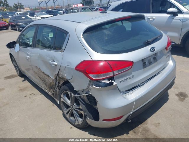 KNAFX5A80G5619215 KIA Forte 5-door Ex