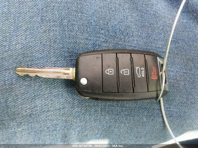 KNAFX4A88F5262181 KIA FORTE EX
