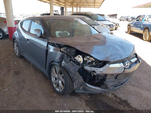 2017 KMHTC6AD4HU315991 main image