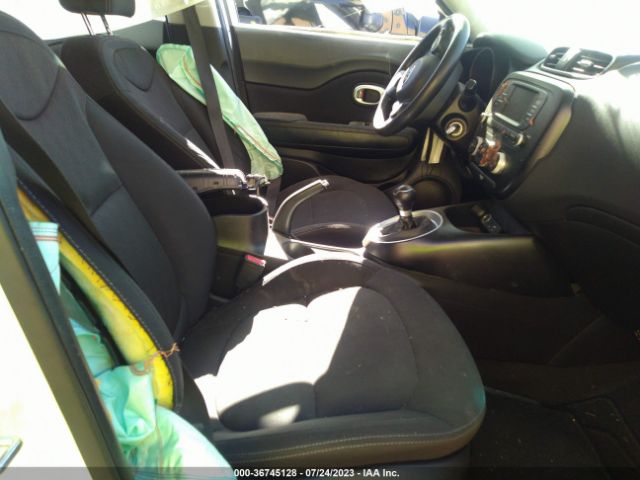 KNDJN2A20J7562751 KIA Soul Base