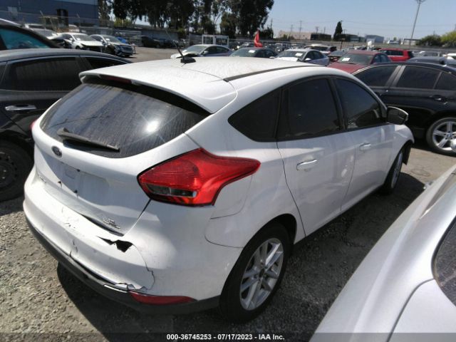 1FADP3K24GL264396 Ford FOCUS SE
