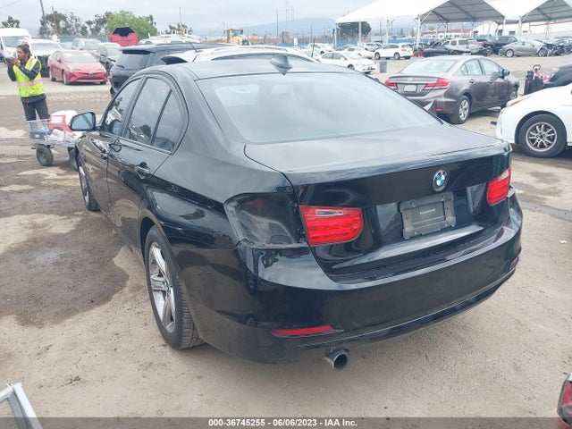 WBA3B1G50ENS79777 BMW 3 Series 320i