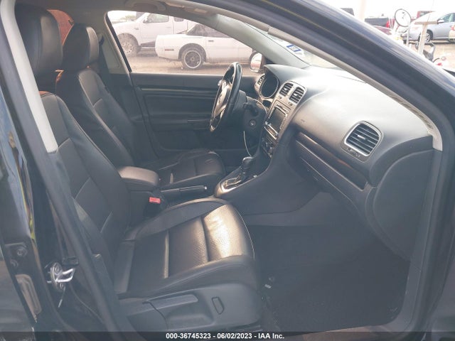 3VWPX7AJ0EM616079 Volkswagen Jetta Sportwagen Se