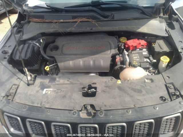 3C4NJDDB2KT771751 Jeep Compass Trailhawk