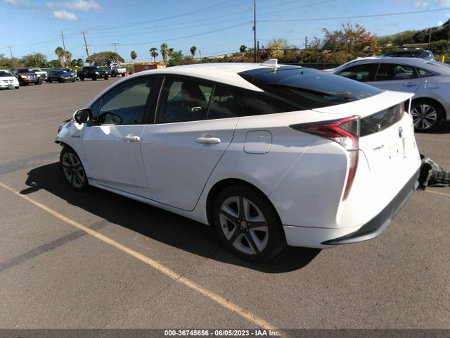 Toyota Prius Four 2016 JTDKARFU6G3011761 Image 3
