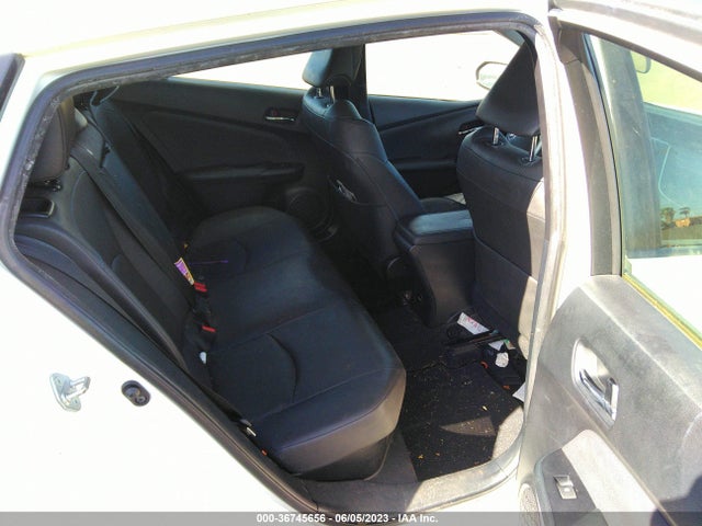 Toyota Prius Four 2016 JTDKARFU6G3011761 Image 8