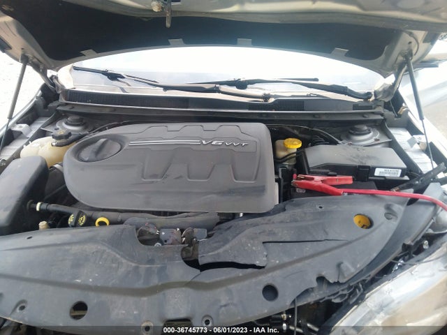 1C3CCCBGXFN546045 Chrysler 200 S
