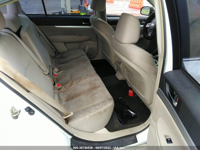 4S3BMBD62E3016570 Subaru Legacy 2.5i Premium