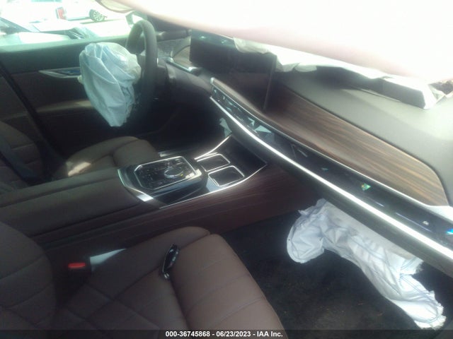 BMW I7 Xdrive60 2023 аукцион фото