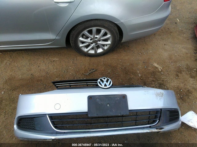 3VWD17AJ7EM400038 Volkswagen Jetta Sedan Se