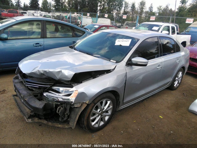 3VWD17AJ7EM400038 Volkswagen Jetta Sedan Se