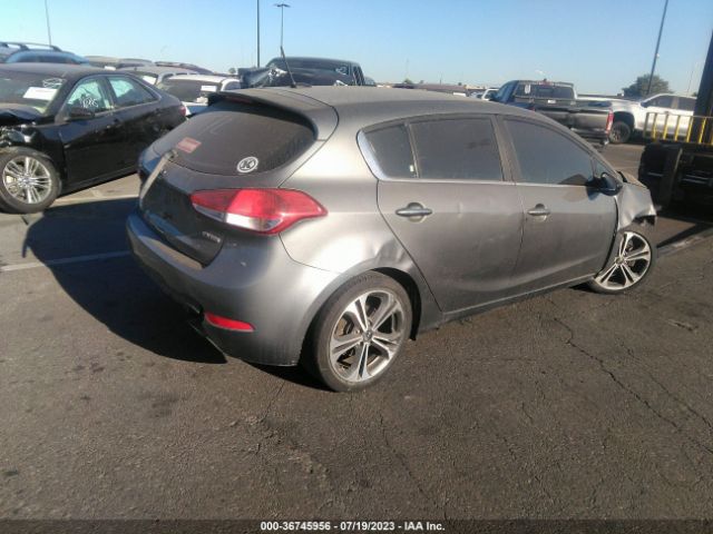 KNAFX5A82G5631771 KIA Forte 5-door Ex
