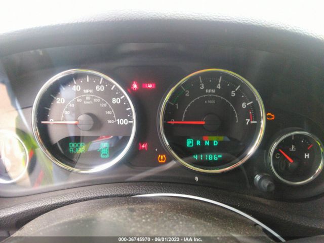 1C4BJWDGXHL510303 Jeep Wrangler Unlimited Sport