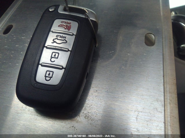 2012 HYUNDAI SONATA 2.4L SE VIN: 5NPEC4AC0CH444693
