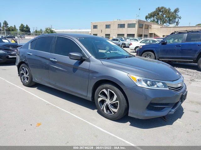 2016 1HGCR2F30GA203802 main image