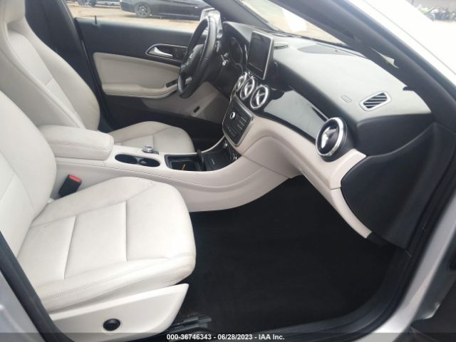 WDDSJ4EB9FN240978 Mercedes-Benz Cla-class Cla 250