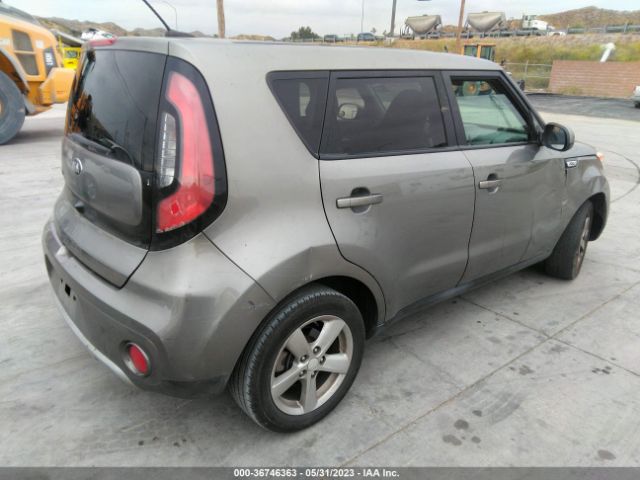 KNDJP3A56J7552137 KIA SOUL +