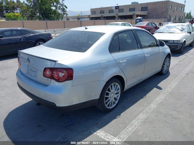 2009 VOLKSWAGEN JETTA SEDAN S VIN: 3VWJM71K09M013520