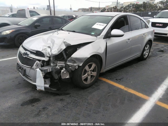 Chevrolet Cruze 1lt 2014 1G1PC5SB8E7128947 Image 2