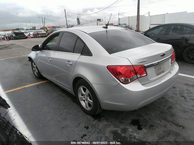 Chevrolet Cruze 1lt 2014 1G1PC5SB8E7128947 Image 4