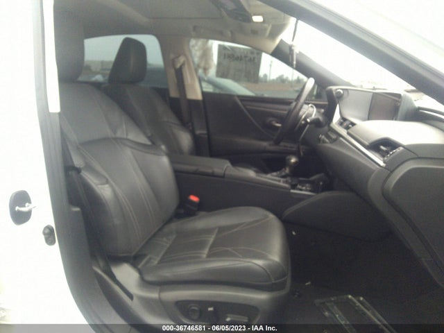 58AB21B17KU001550 Lexus Es Es 300h