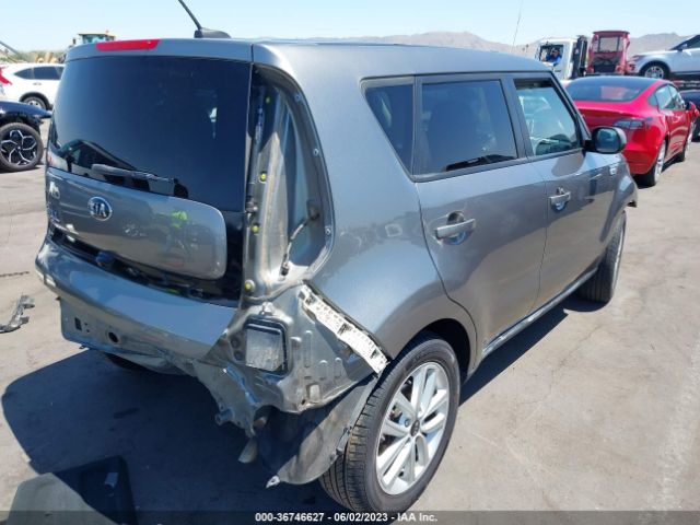 KNDJP3A51J7594358 KIA SOUL +