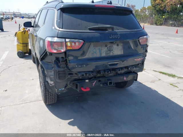 3C4NJDDB2JT232187 Jeep Compass Trailhawk