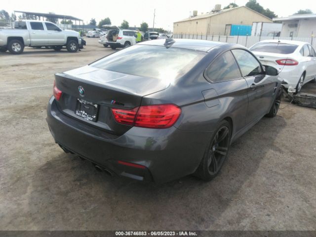 WBS3R9C55FK334805 BMW M4