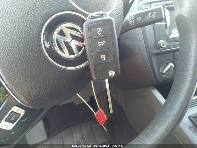 3VW2B7AJ5HM207928 Volkswagen Jetta 1.4t S