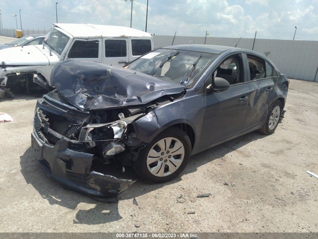 Chevrolet CRUZE LS 2014 1G1PA5SGXE7363576 Image 2