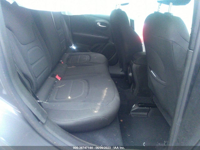 ZACNJDBBXMPN25055 Jeep Renegade Latitude