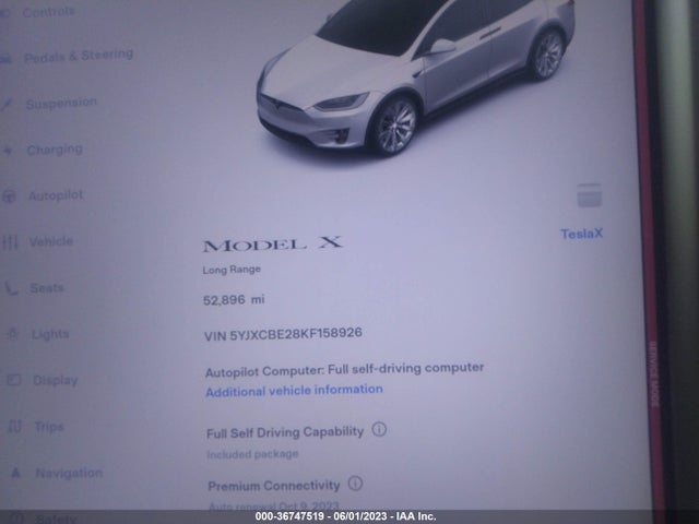 2019 Tesla Model X, VIN: 5YJXCBE28KF158926