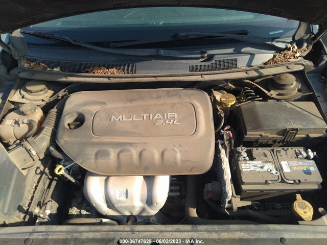 1C3CCCAB0GN137379 Chrysler 200 Limited