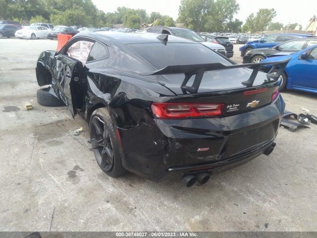 Chevrolet CAMARO 2SS 2018 1G1FG1R74J0104657 Image 3