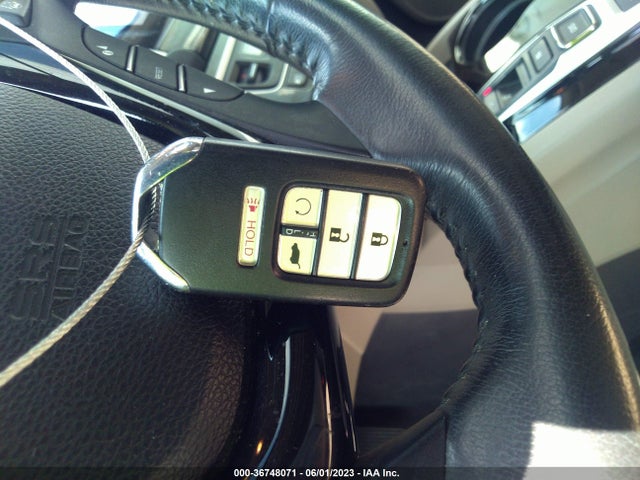 Honda Pilot Touring 2016 5FNYF5H93GB038061 Image 11