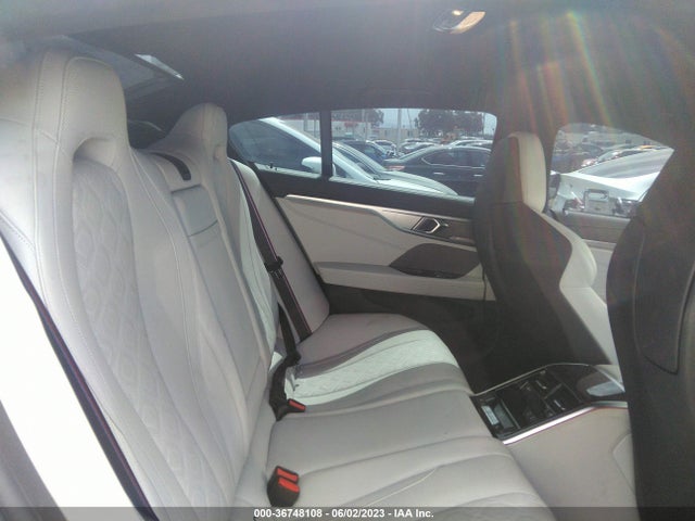 2022 BMW M8, VIN: WBSGV0C08NCJ85389