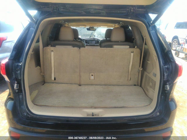 2019 TOYOTA HIGHLANDER SE/XLE VIN: 5TDJZRFH8KS590010