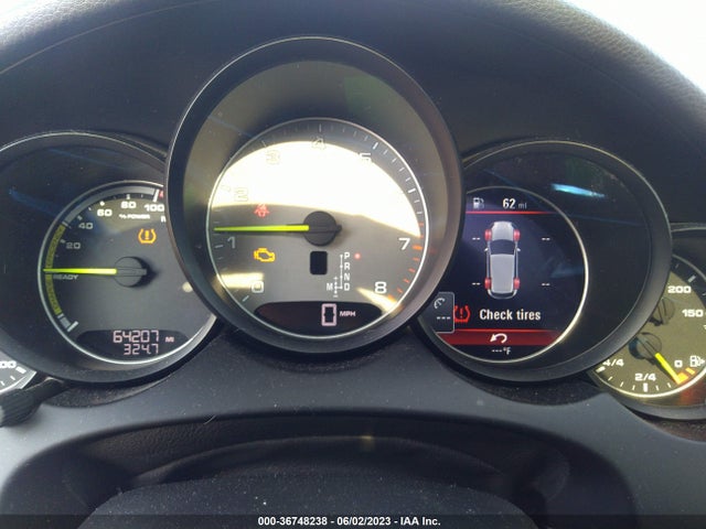 2017 Porsche Cayenne, VIN: WP1AE2A29HLA72860