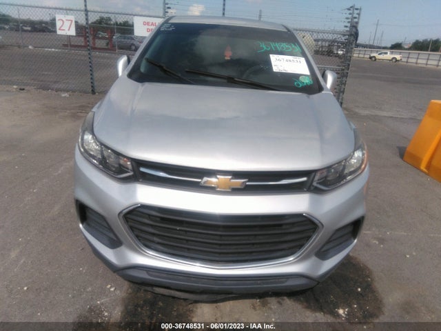 Chevrolet TRAX LS 2018 3GNCJKSB5JL224655 Image 6