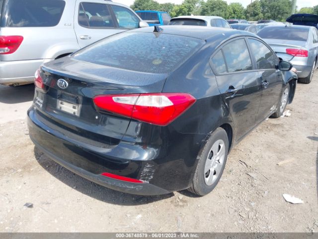 KNAFK4A65F5322964 KIA FORTE LX