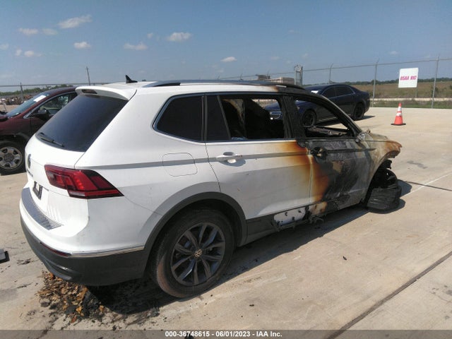 3VV3B7AXXNM086323 Volkswagen TIGUAN SE