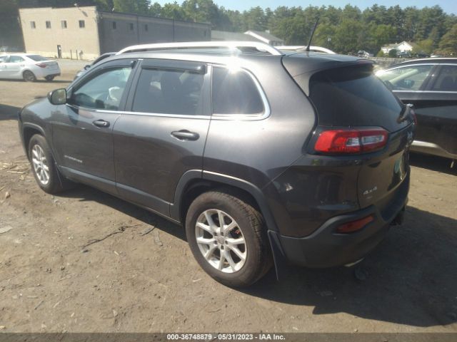1C4PJMCS3GW235550 Jeep Cherokee Latitude