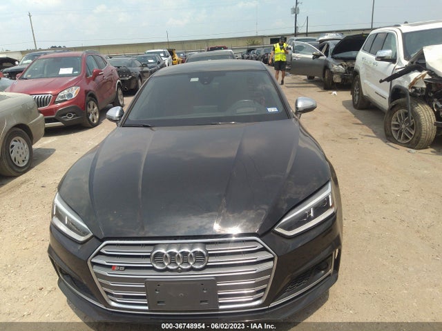 WAUC4CF51JA033040 Audi S5 Sportback Prestige